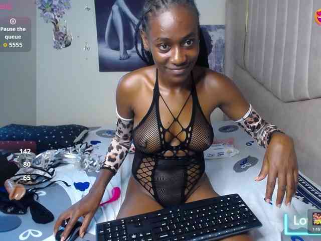 KissMeCoco bongacams live cam model