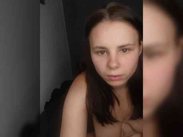 999Hot-Couple999 bongacams live cam model
