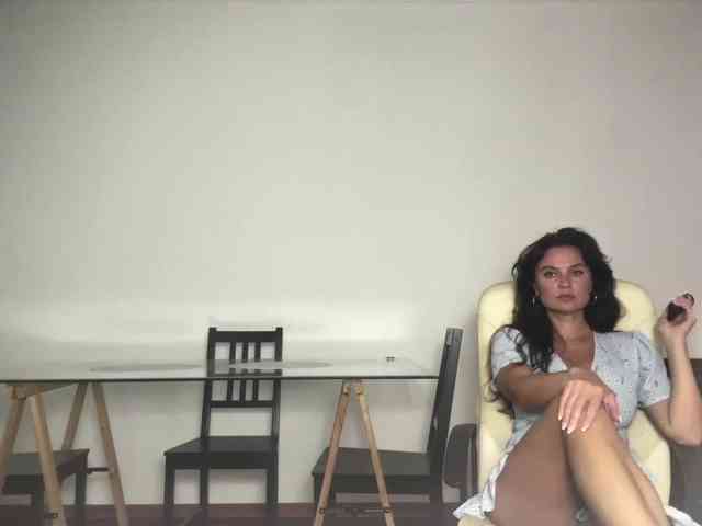 AvaStone1 bongacams live cam model