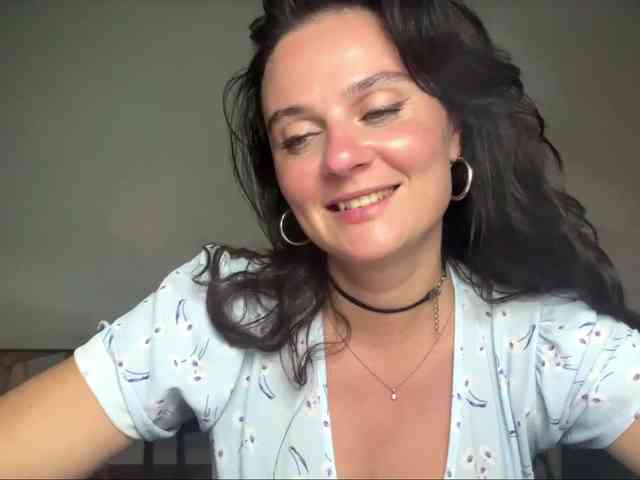 AvaStone1 bongacams live cam model