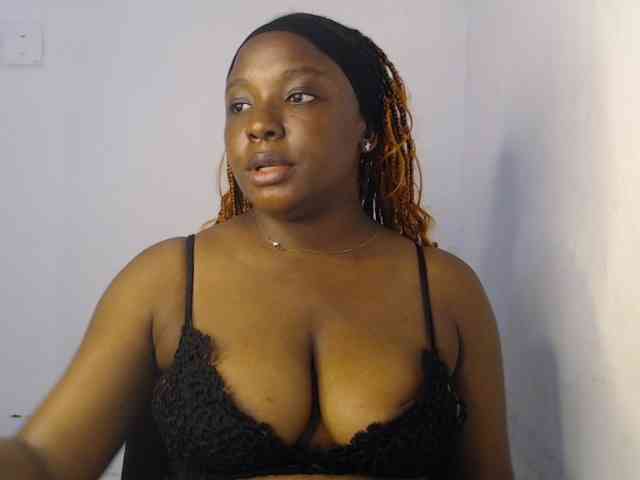 nastyapril bongacams live cam model