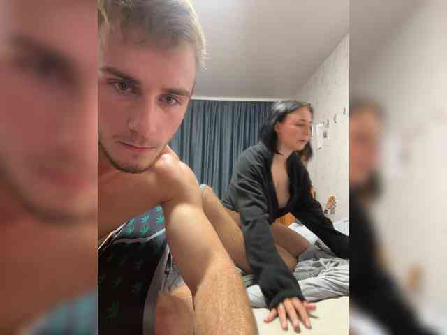 DmotherK bongacams live cam model