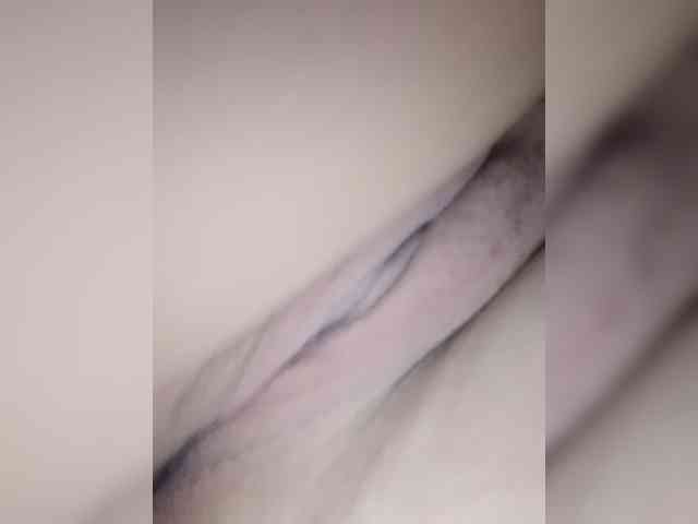 MiuMiuaa bongacams live cam model
