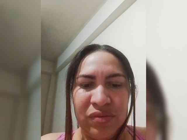 Luciana69 bongacams live cam model