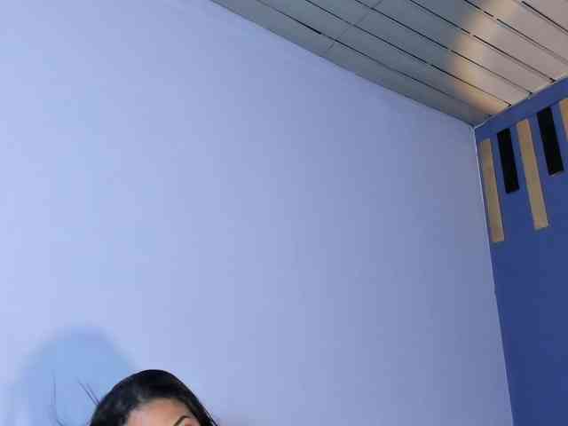 CamilaDuarte bongacams live cam model