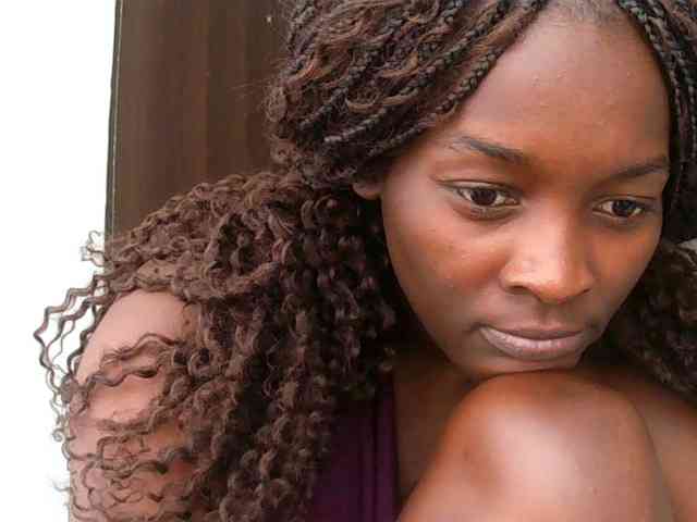 SexiEbonyx bongacams live cam model