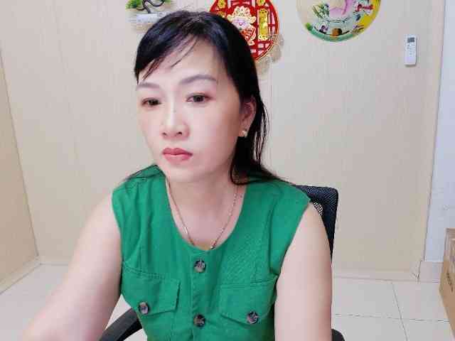Merio69 bongacams live cam model