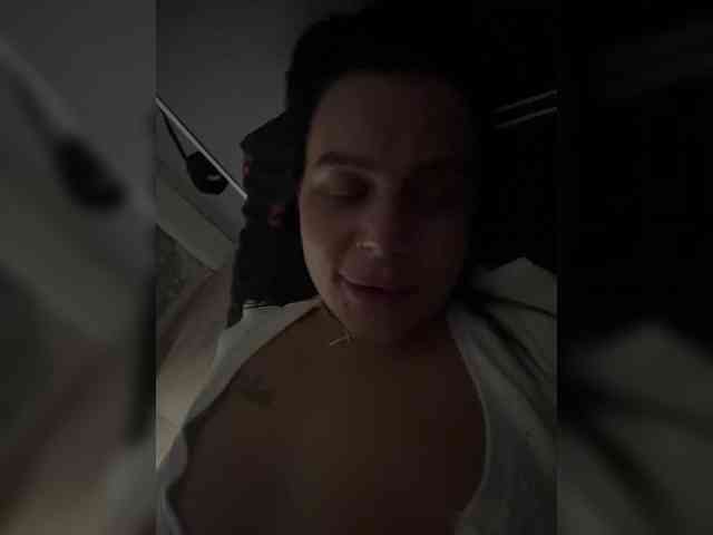 NN52a bongacams live cam model