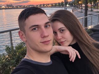 LukasAndAnya livejasmin live cam model