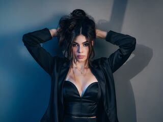 AmaliAranda live cam