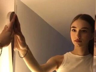 PansyGandara livejasmin live cam model