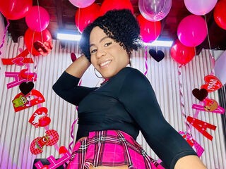 AriEbony livejasmin live cam model