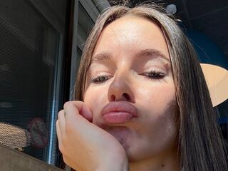 OdetteWingler livejasmin live cam model