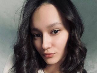 ElianaAdelizzi livejasmin live cam model