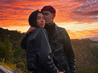 ChloeAndAres livejasmin live cam model