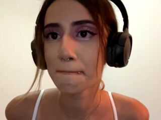 JulySapphire livejasmin live cam model