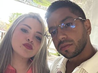 NicoleandTim livejasmin live cam model