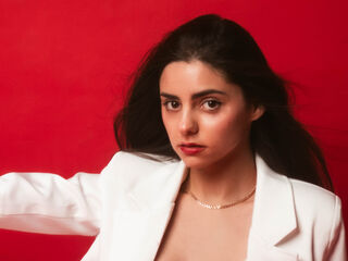 EmiliMua livejasmin live cam model
