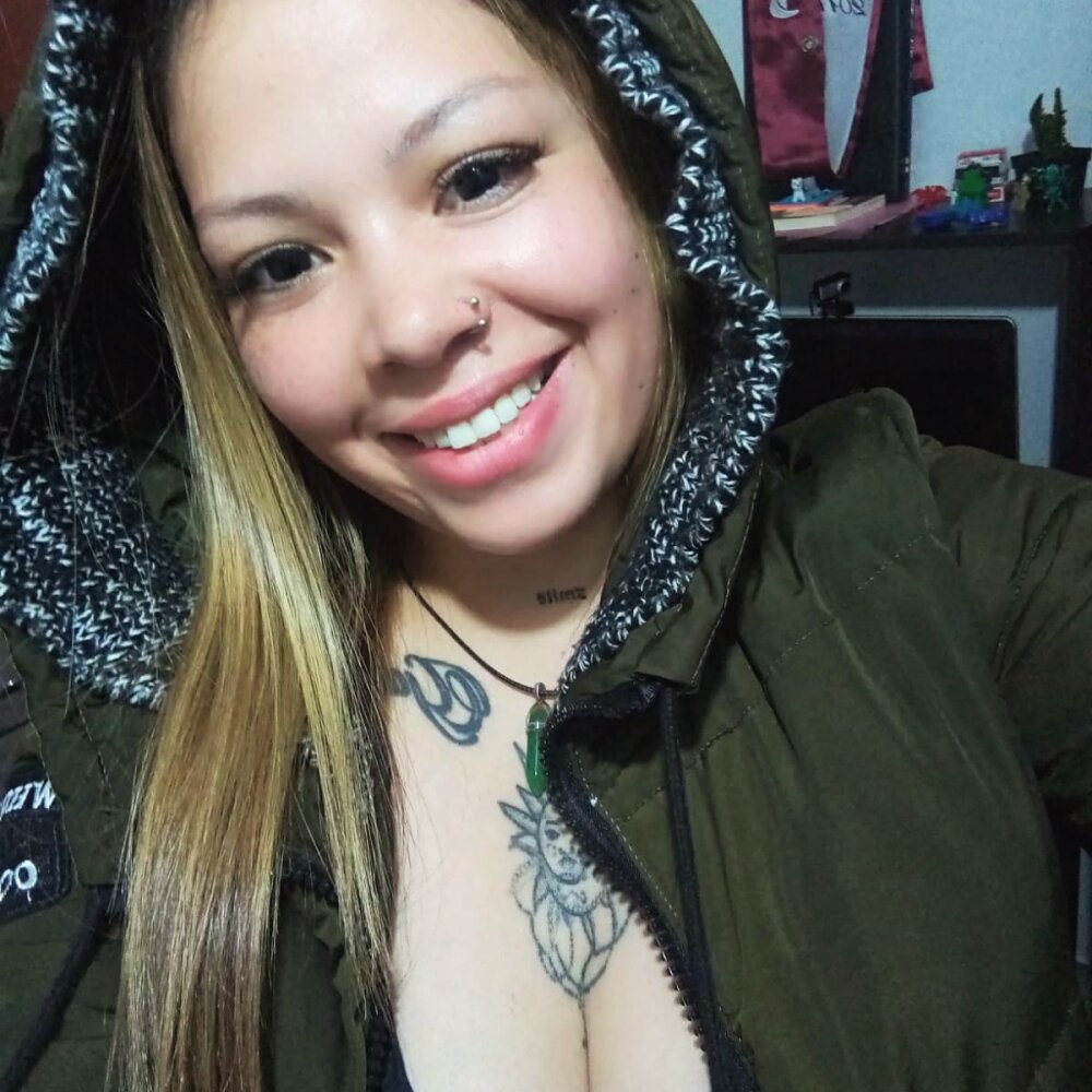 martina_tay live cam