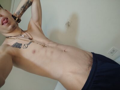 dylanscott_ Live Cam on stripchat