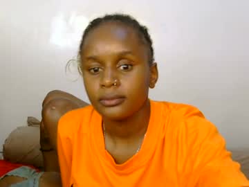 _lunacruz chaturbate live cam model