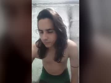 cesar2823 Live Cam on chaturbate