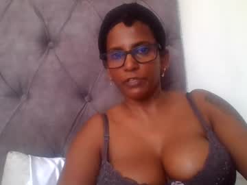 chaneltease1 live cam