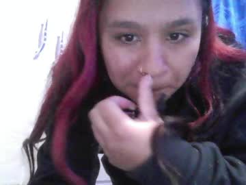 charis_21 live cam