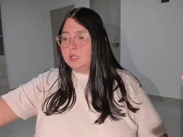 chloe_blade live cam