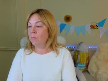 christinadavedes live cam