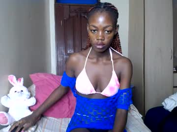 ebonie_petite live cam
