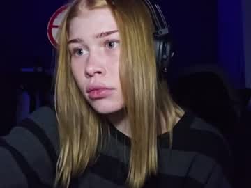 ellenavaldivieso live cam
