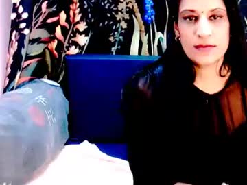 indiansexcsmile4u live cam