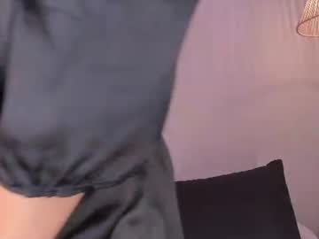isabella_whiitee_ live cam