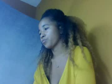 jeanlinee live cam