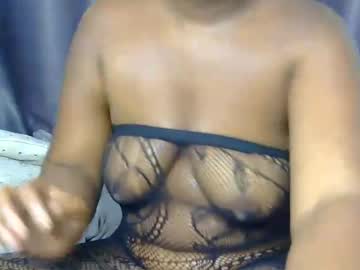 khellybee Live Cam on chaturbate