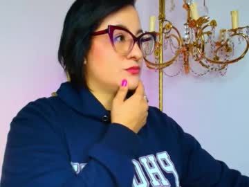 kiaravoss1 live cam