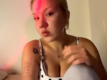 larainesunga live cam