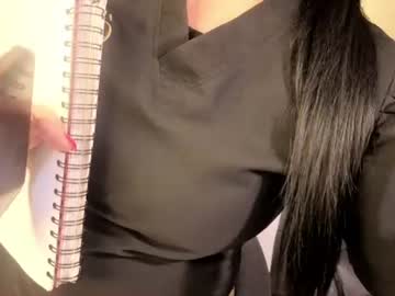 lauris_b live cam