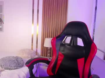 lilyhans live cam