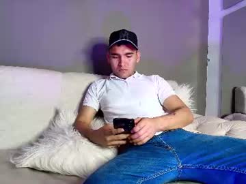 lioyqueen live cam