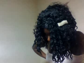 lucettezz live cam