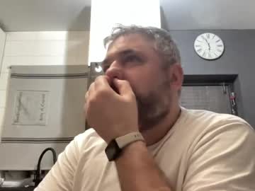 michael01121009 Live Cam on chaturbate