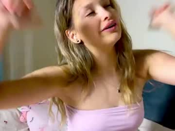 miley_tiny_ live cam
