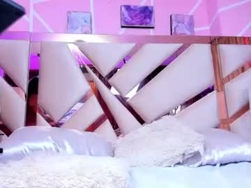 sharlot_frox live cam