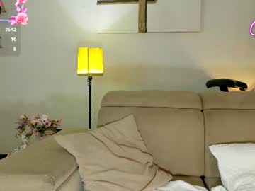 sneakyfantasy live cam