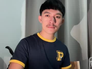 sweetguy102103 chaturbate live cam model