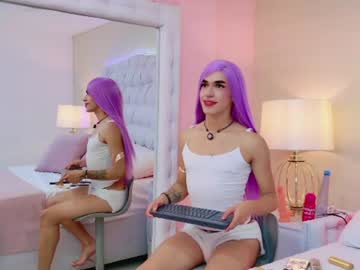 violetmonrou chaturbate live cam model