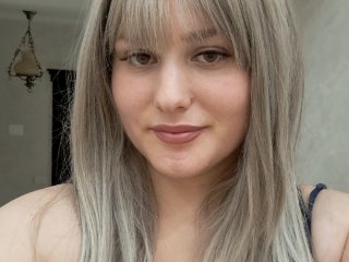 ANNIKA20 streamate live cam model