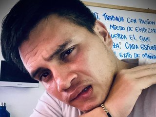 Ahntonyhot streamate live cam model